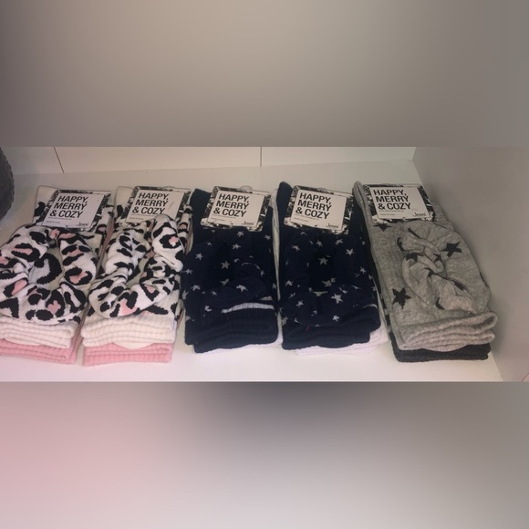 Socks - Picture 1 of 4